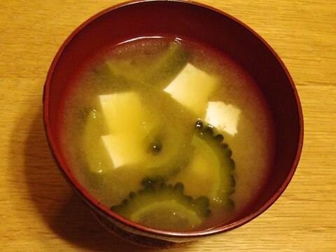 ゴーヤと木綿豆腐のお味噌汁